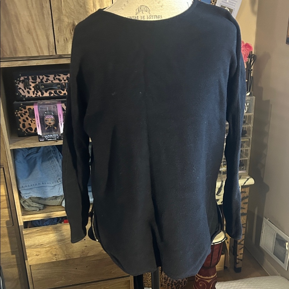 Women's Black Michael Kors Sweater - Large
